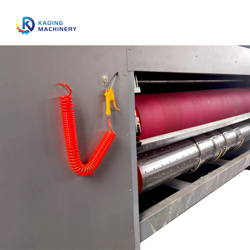 Máquina cortando da caixa de alta velocidade da caixa com alimentação de papel da borda de ataque do vácuo e mecanismo eletromagnético do freio