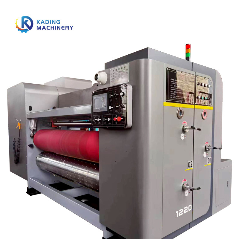 Máquina cortando da caixa totalmente automático da caixa equipada com o dispositivo da parada de emergência e o coxim ajustado elétrico do batente