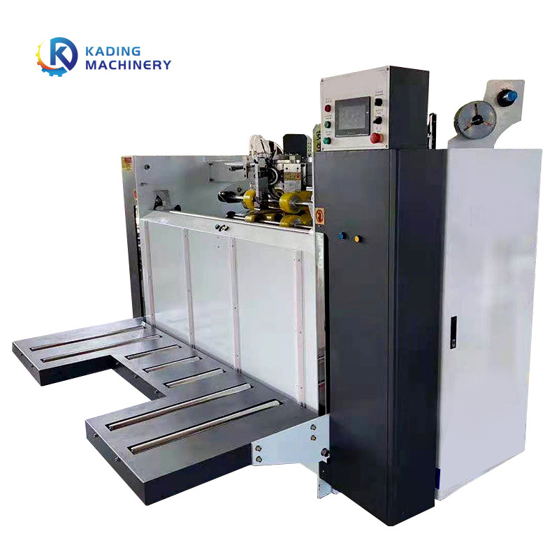 Máquina de costura da caixa ondulada semi automática com alimentação de papel da sução do vácuo para a cartonagem