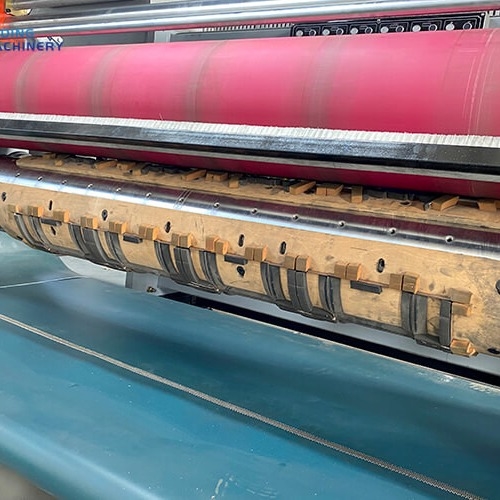 Máquina de impressão de caixas flexo onduladas de cor única para caixas irregulares